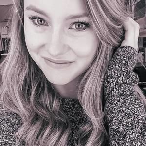 Meet your Posher, Claire